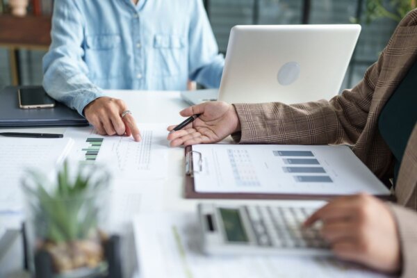Smart Budgeting, Tight Expense Control