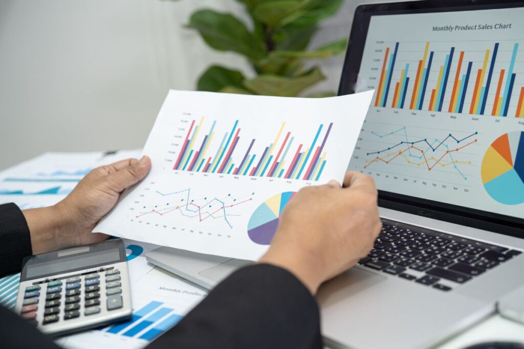 Month-end financial review and accounting close process