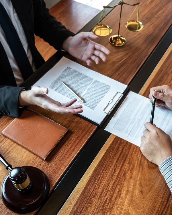 Free law firm accounting services consultation with Finkeepers US experts