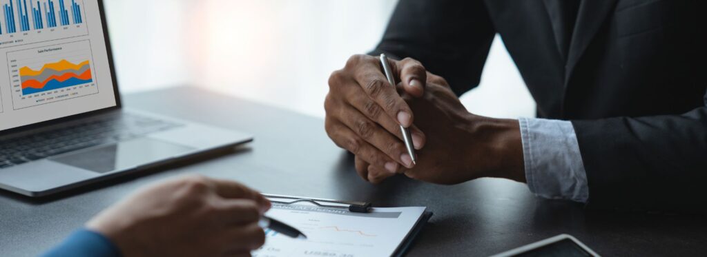 When to hire a fractional cfo for US startups and small businesses